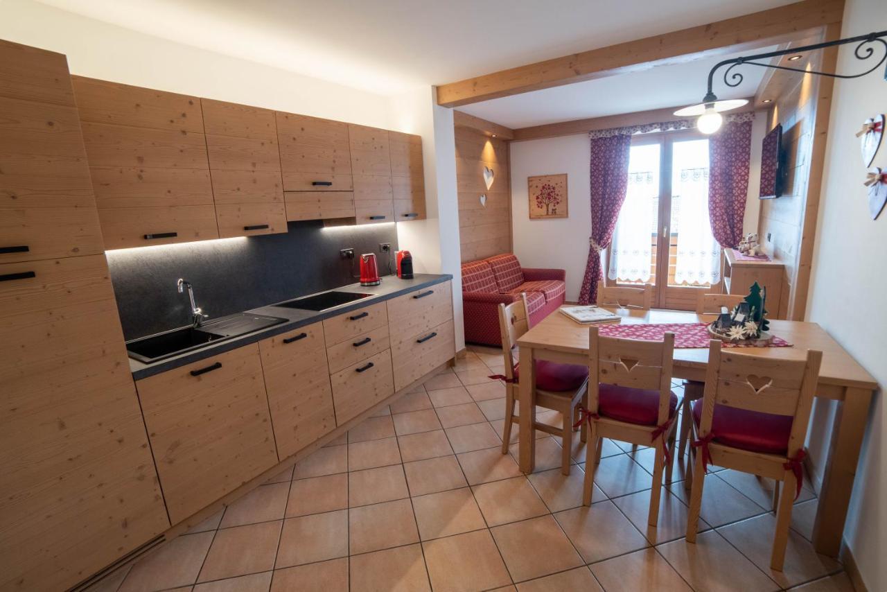 Residence Ronchi Molveno Eksteriør billede