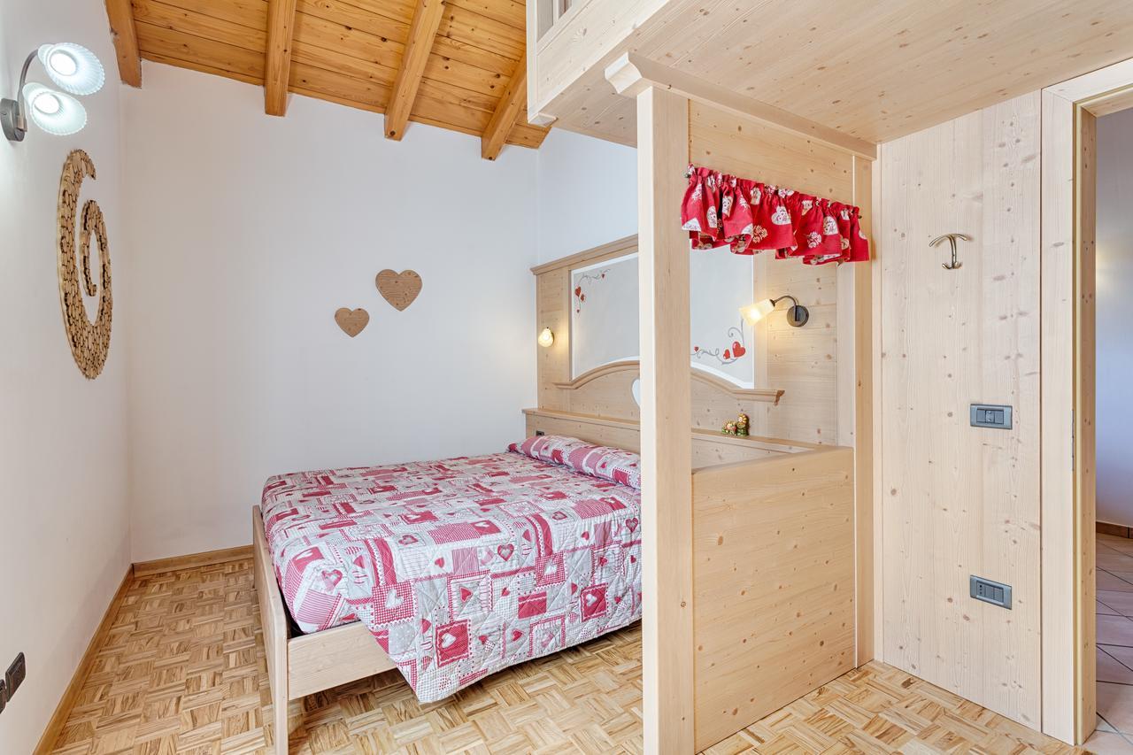 Residence Ronchi Molveno Eksteriør billede